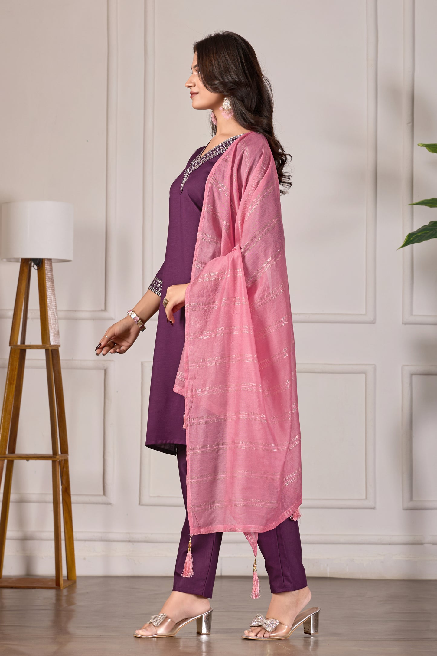 Trendy Women’s Rayon Kurta Pant with Contrast Dupatta