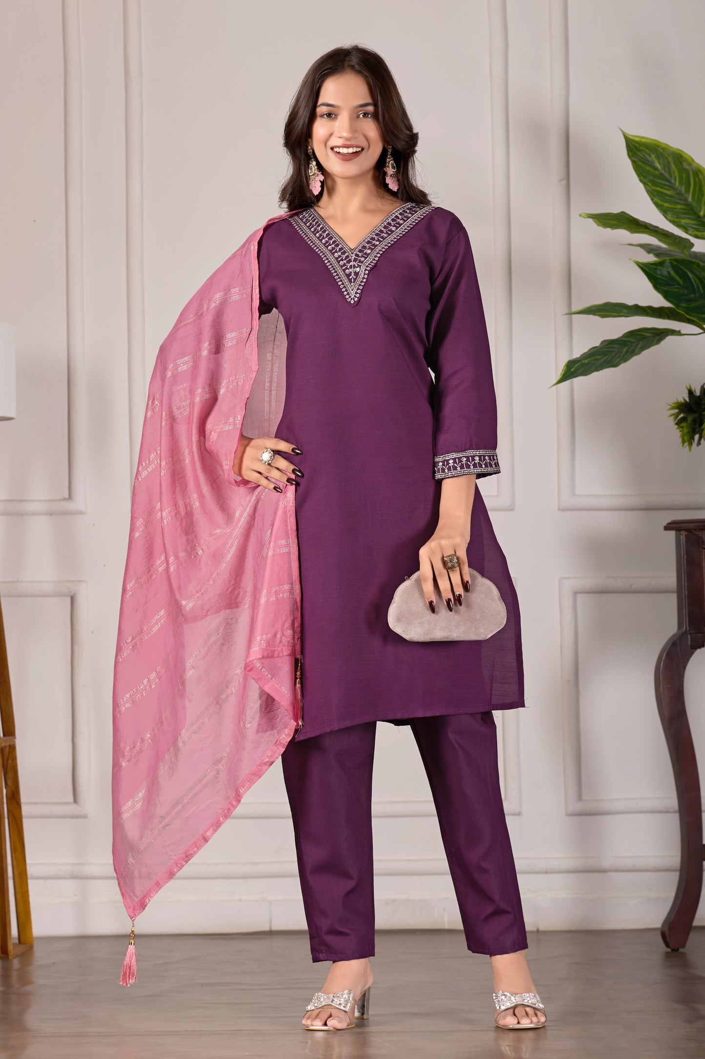 Trendy Women’s Rayon Kurta Pant with Contrast Dupatta