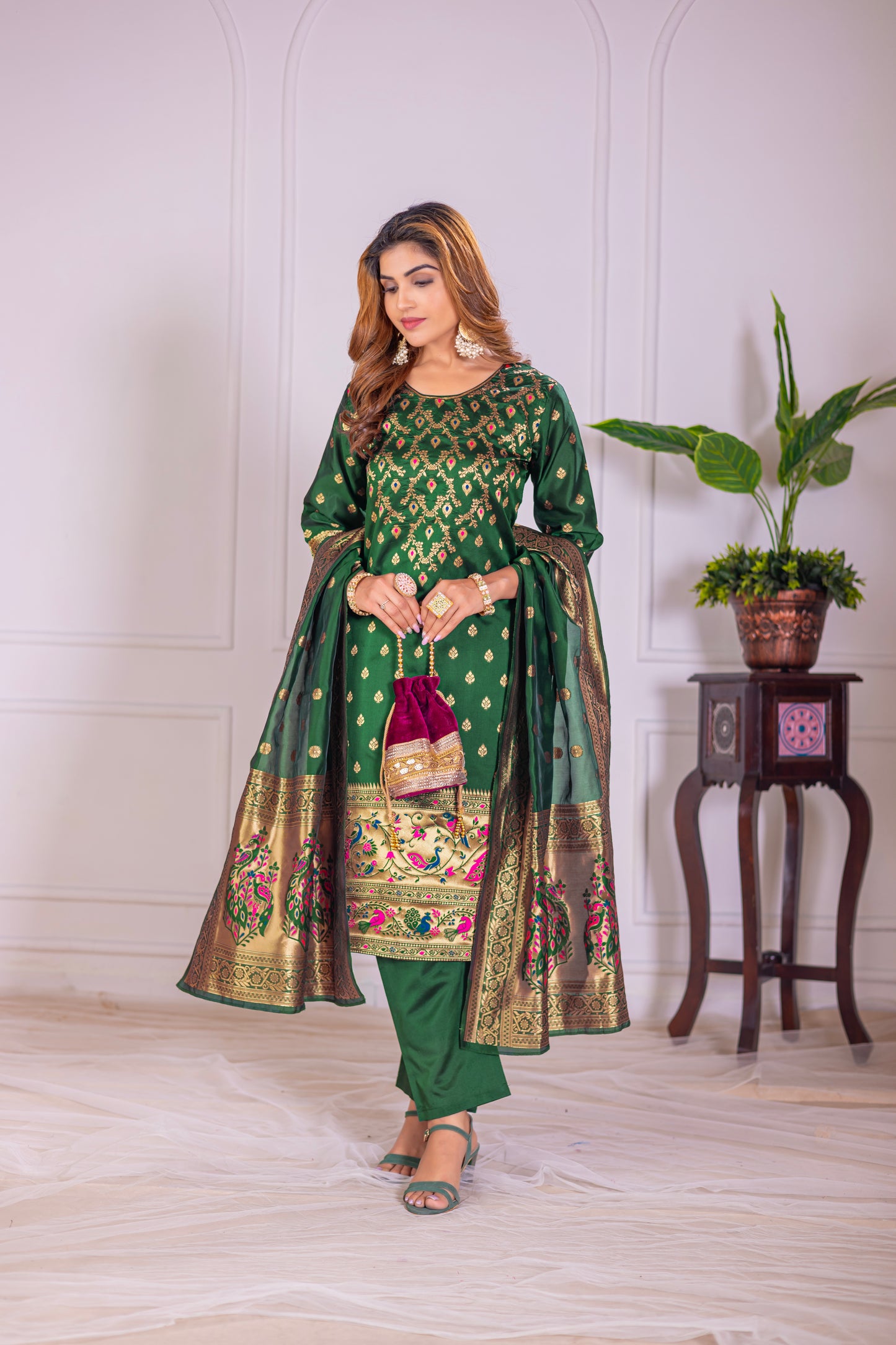Green Paithani Silk Jacquard Kurta Set with Dupatta