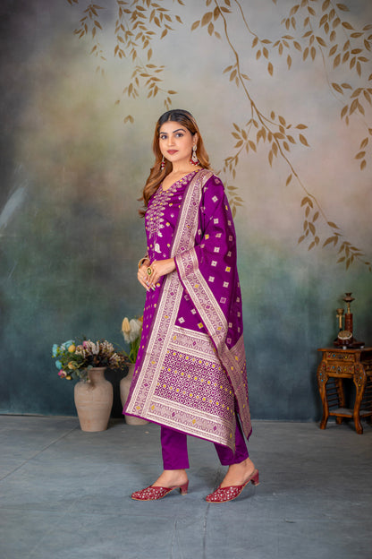 Magenta Silk jacquard Kurta Set with Dupatta