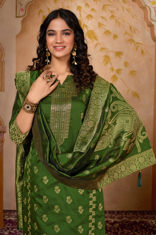 Banarasi Green Silk Jacquard Kurta Set with Dupatta