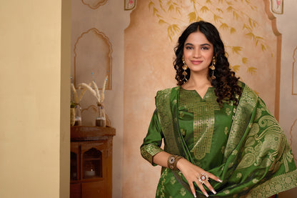 Banarasi Green Silk Jacquard Kurta Set with Dupatta