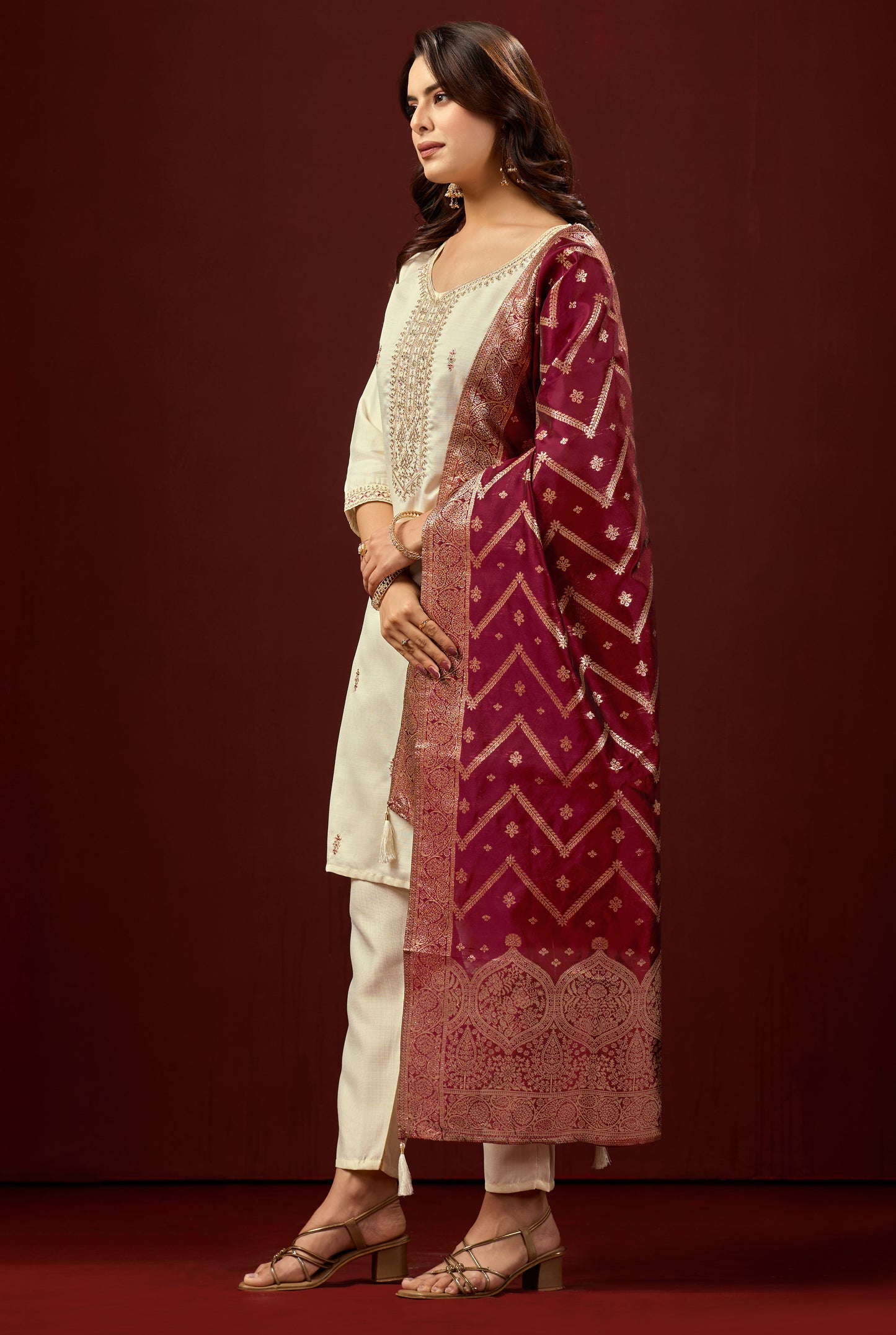 Traditional Embroidered Cream Kurta Set with Pants & Rich Jacquard Dupatta
