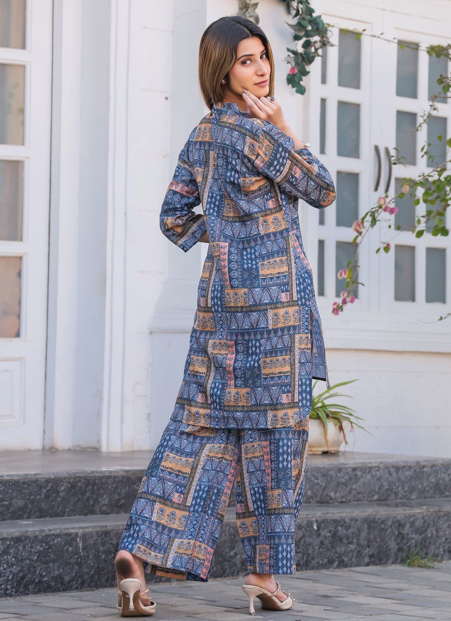 Stylish Blue Ethnic Printed Co-ord Set