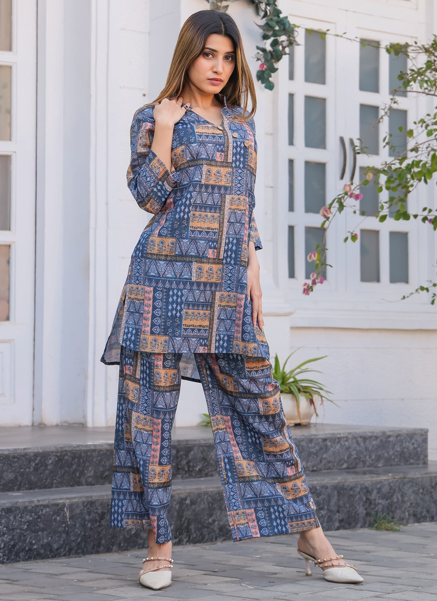Stylish Blue Ethnic Printed Co-ord Set