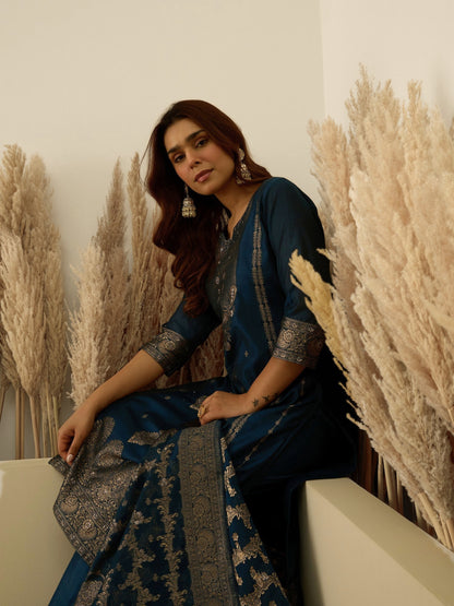 Women’s Teal Blue Embroidered Kurta Pant Set with Jacquard Dupatta
