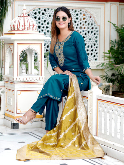 Stylish Teal Straight Kurta with Banarasi Dupatta